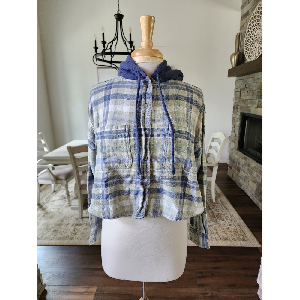 American Eagle Blue Green Plaid Cropped Hooded‎ Flannel Shirt Small Distressed